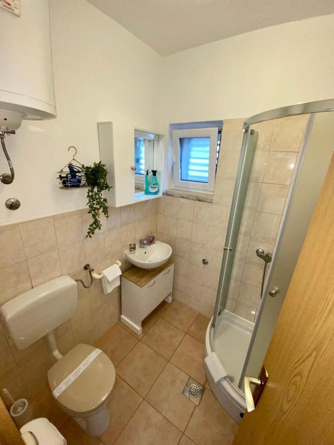 Apartment Sara Трогир Экстерьер фото
