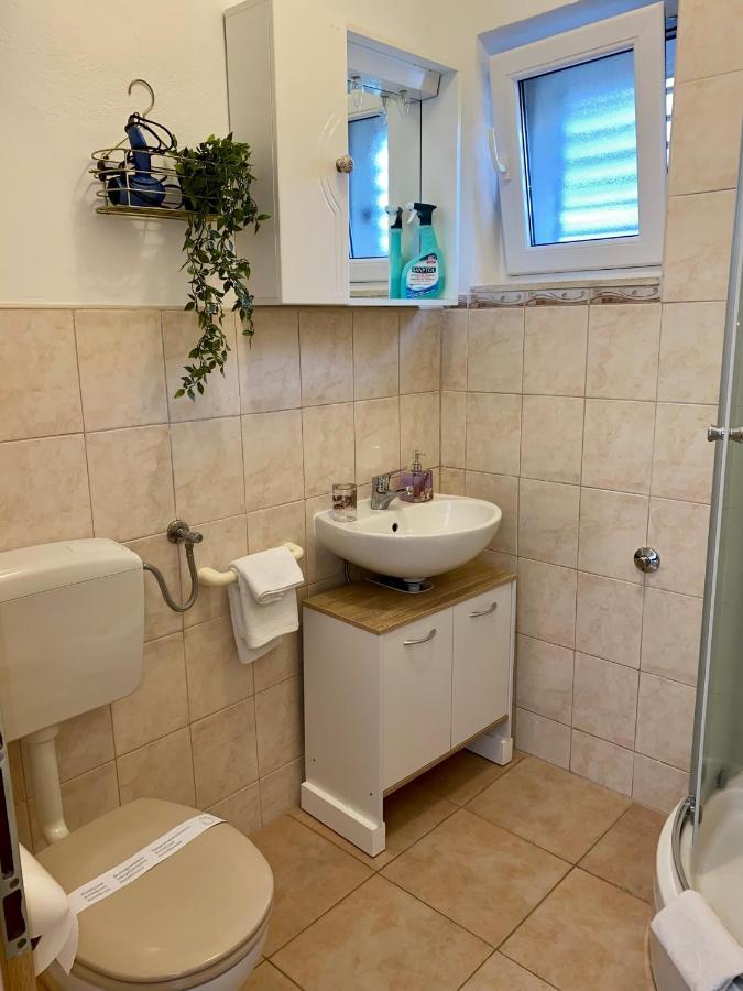 Apartment Sara Трогир Экстерьер фото