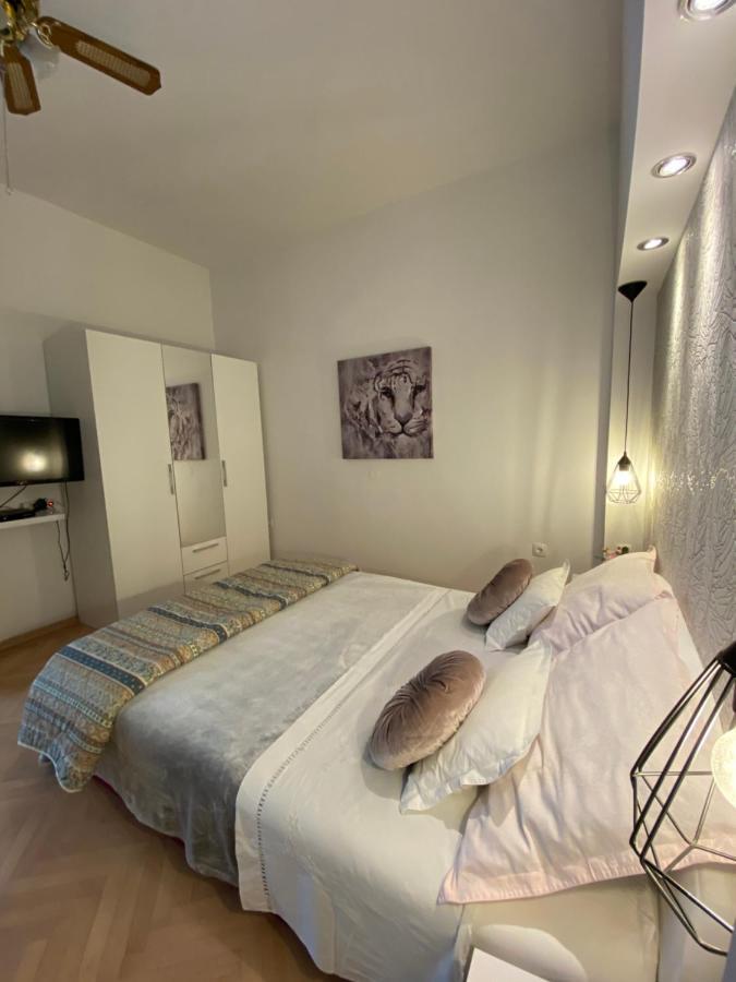 Apartment Sara Трогир Экстерьер фото
